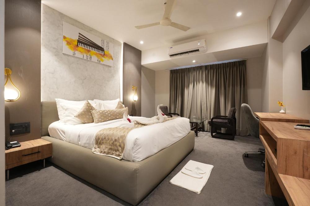King Suite