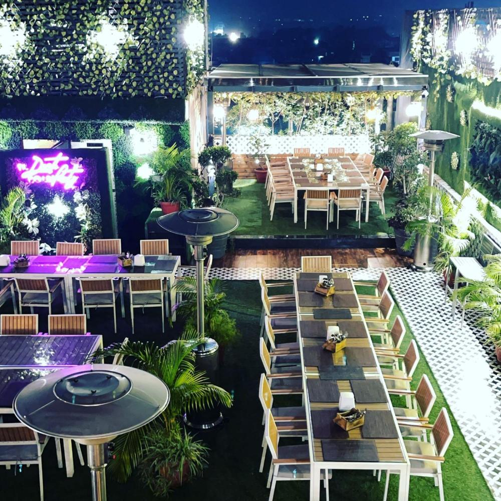 HOTEL SILVER STONE