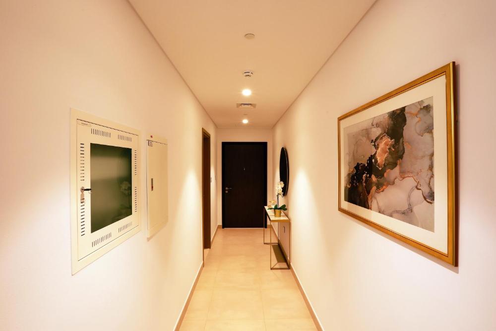 Elegant Apartment with Direct access to Dubai Mall