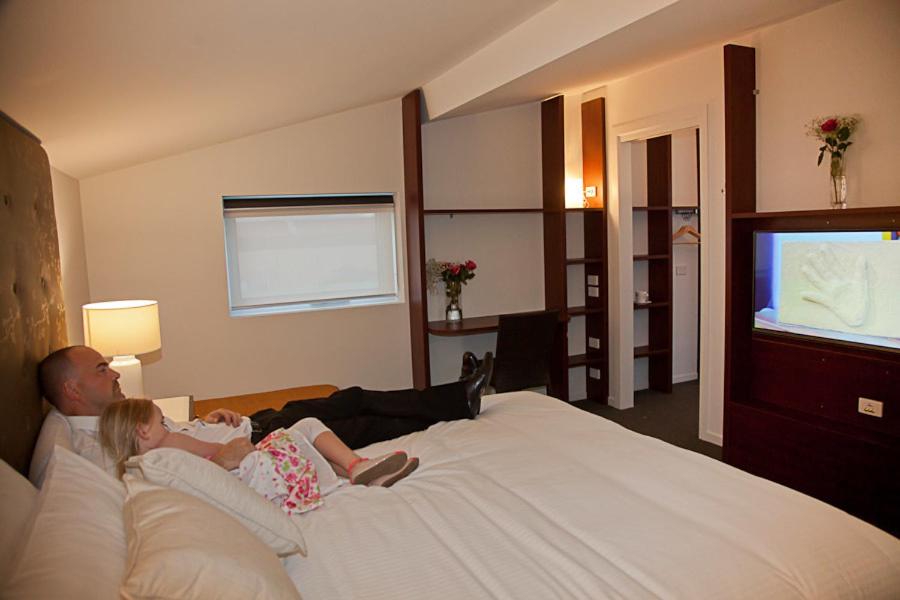 Grand Hotel and Studios