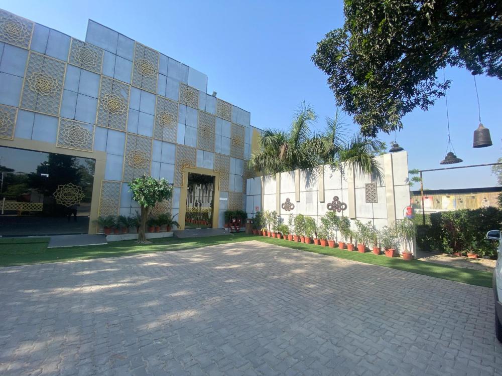 HOTEL CEDAR