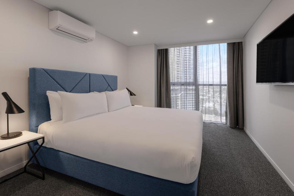 Photo - Meriton Suites Broadbeach