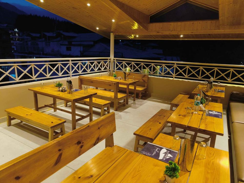 Sa-Ba Manali Inn