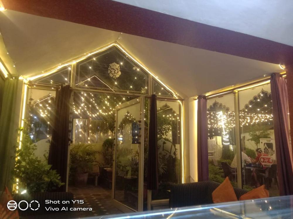 Hotel Singhasan House