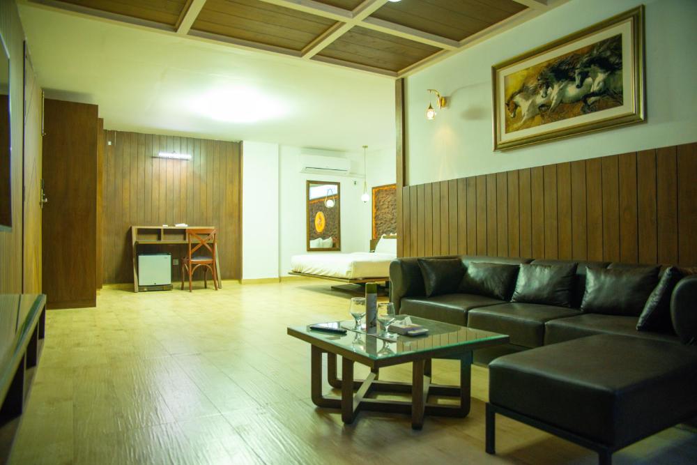 Room image 2