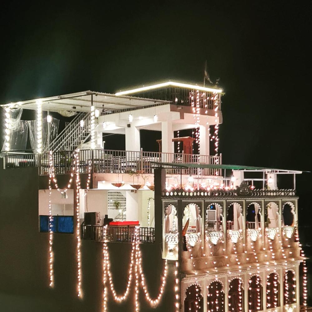 Neev Haweli Guest House