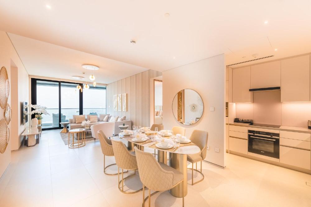 Address JBR Sea Views, Jumeirah Beach Residence, Dubai Marina - Mint Stay
