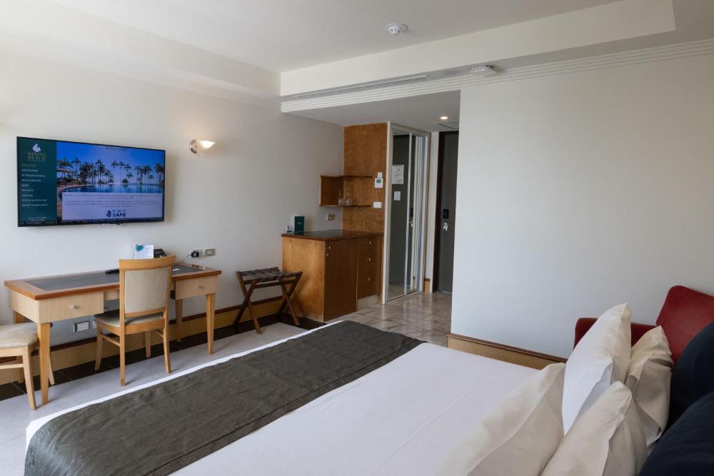 Room image 2