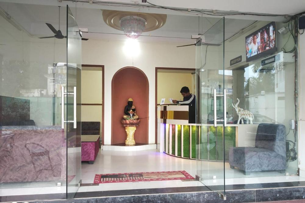 Hotel Kumkum Chhaya