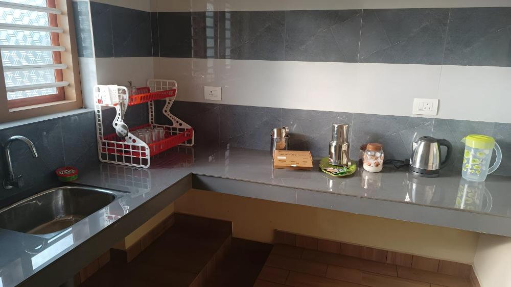SOUPARNIKA LAKEVIEW HOMESTAY