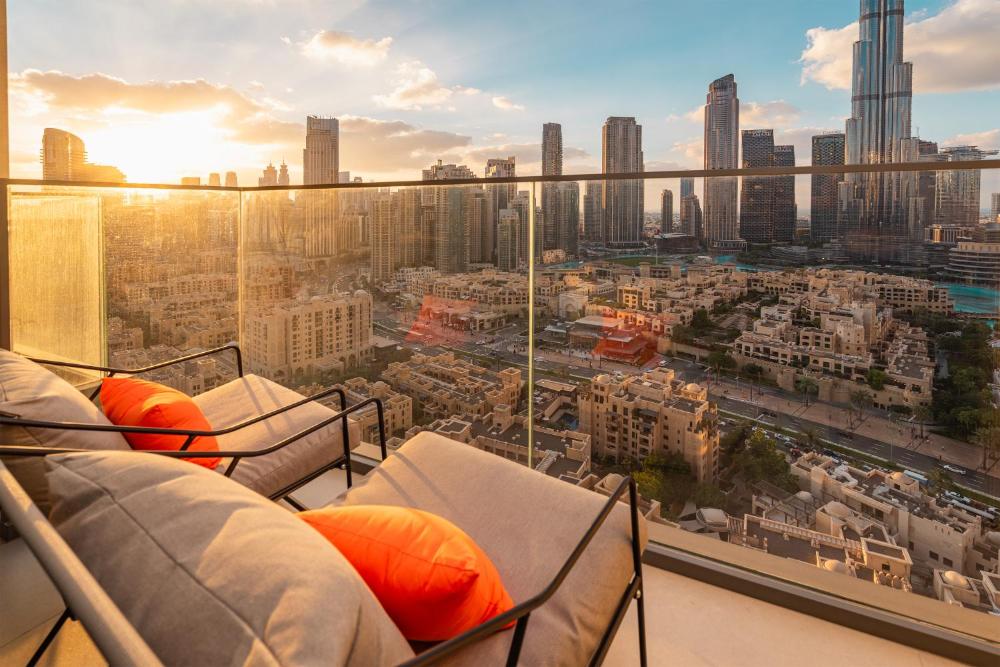 Prime Retreats @ Burj Royale By Emaar