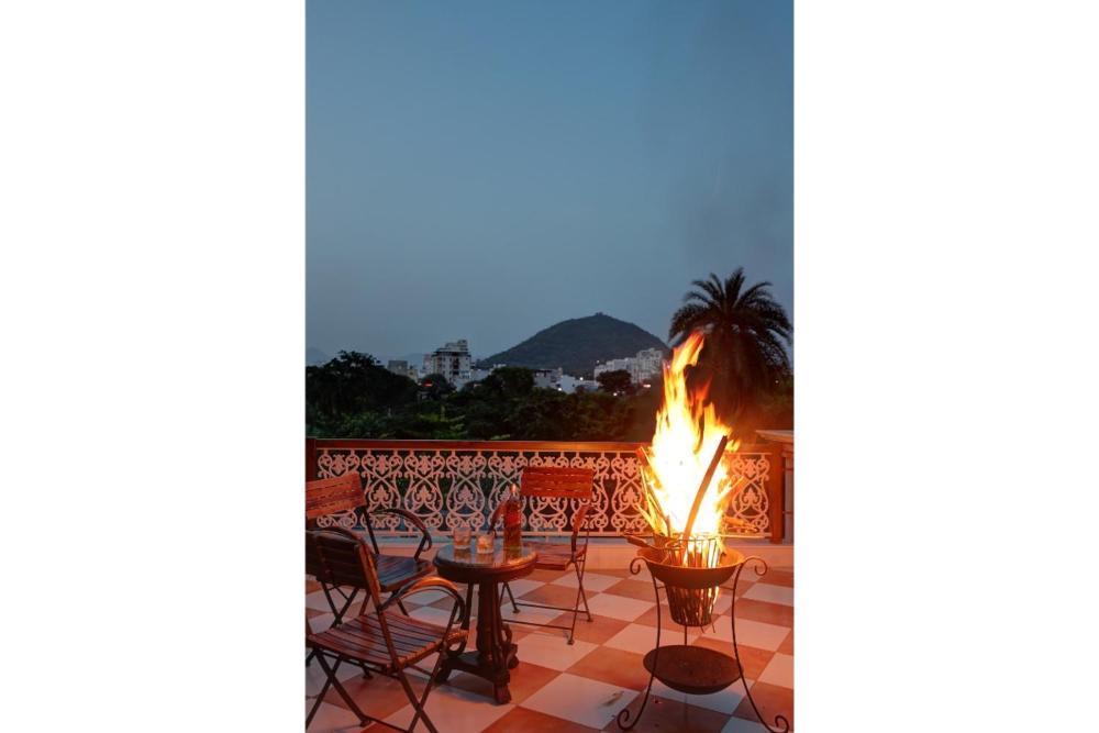 Shree Deogarh Niwas