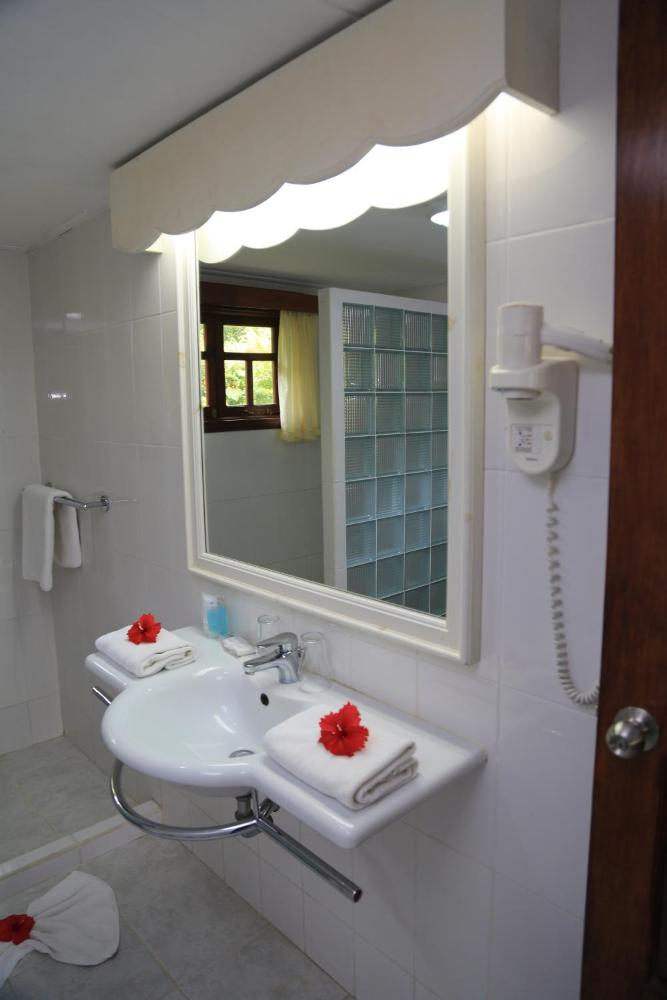 Room image 2