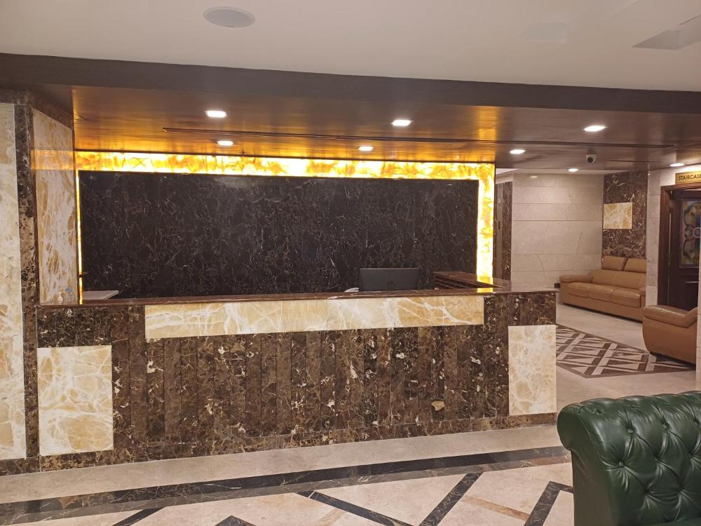 Hotel Benzz Park Chennai