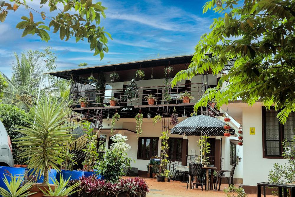 ALDORA HOLIDAY HOMES