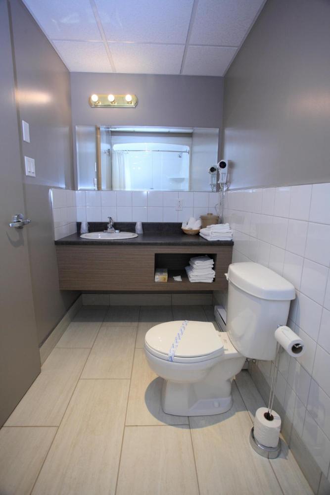 Room image 5
