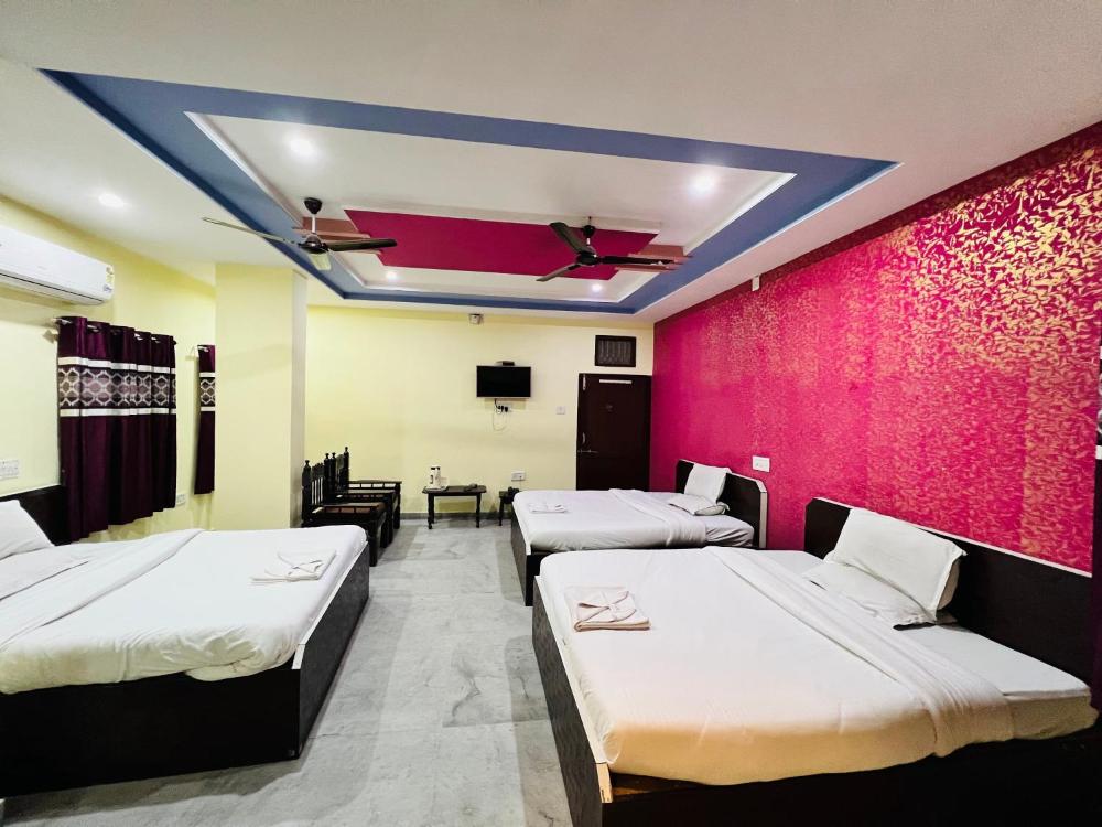 Hotel Gokul Palace