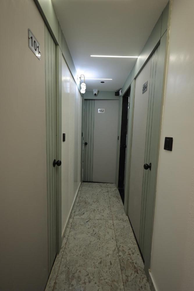 HOTEL LA LUXURY