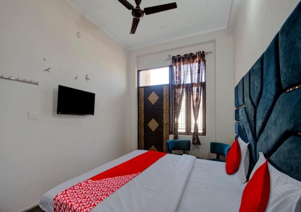 HOTEL SHREE KANHA