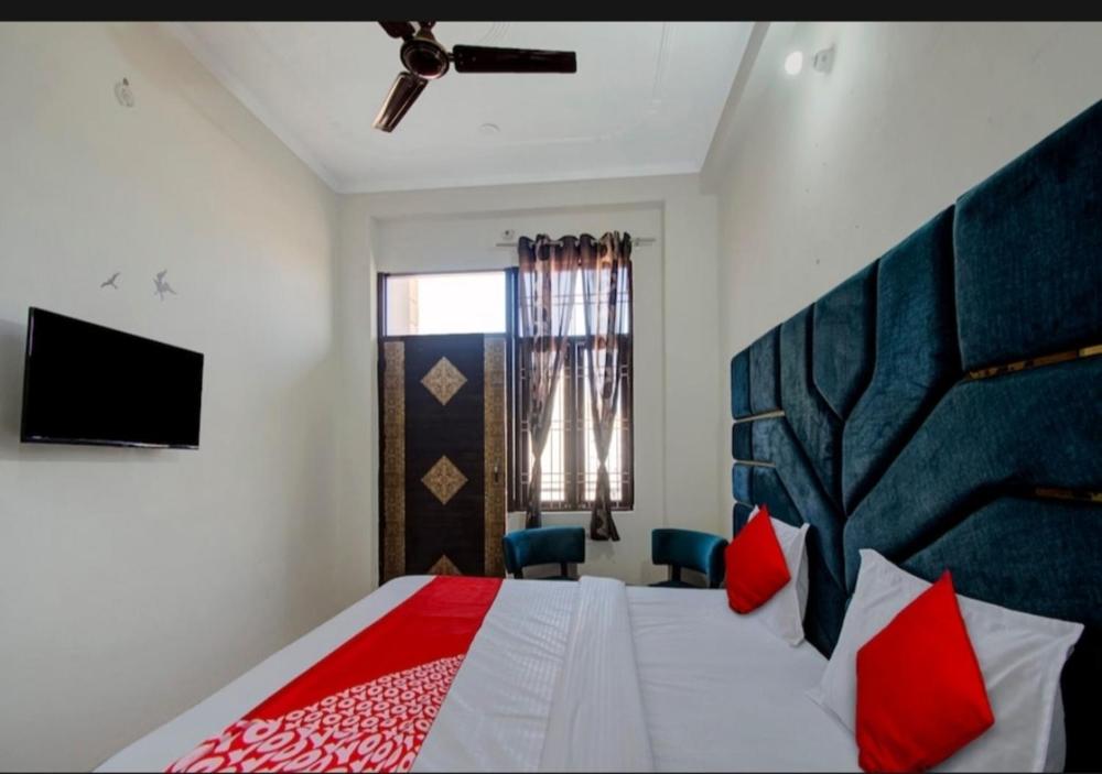 HOTEL SHREE KANHA