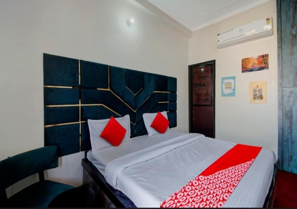 HOTEL SHREE KANHA