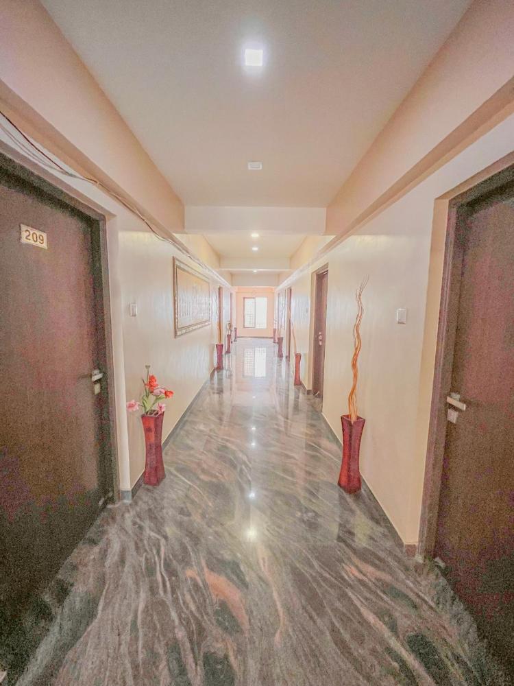 StayGuru Park View Residency
