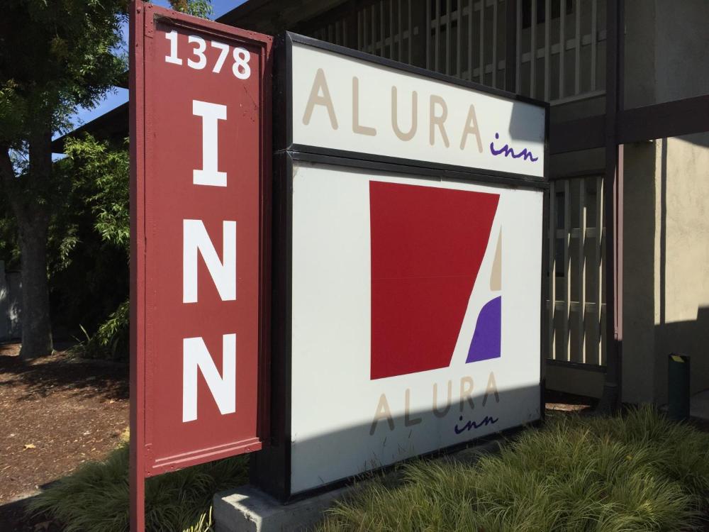 Foto - Alura Inn