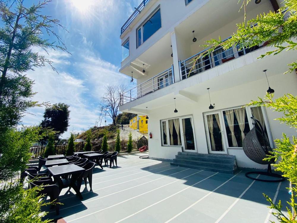 The Aesthetic Hotel & Restaurant