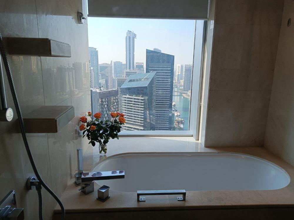 Seaview & Marina View Studio