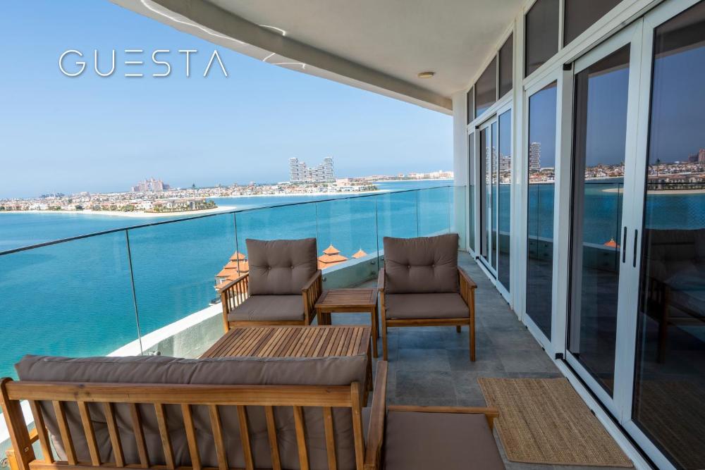 Azizi Mina The Palm, Free beach and pool access