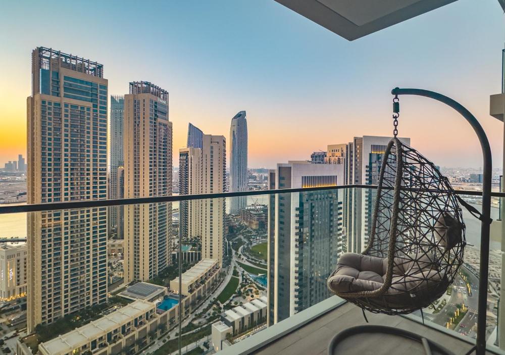 Lux 1BR Apartment with Amazing view in Palace Residences Creek Harbor