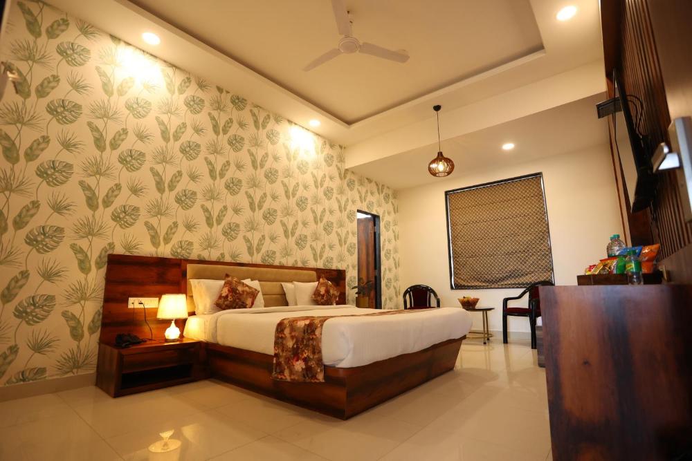 Hotel Bhairav Bagh & Restaurant