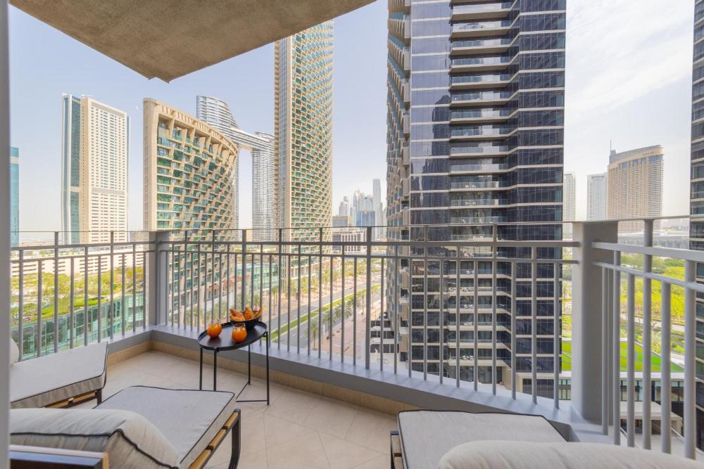 Better Stay - Standpoint Residences Apartment