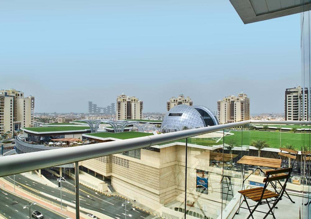 First Class Apartments in Seven Palm with direct Access to the West Palm Beach and Nakheel Mall