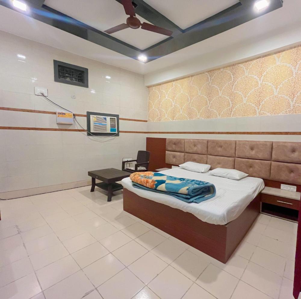 Hotel JCM Chintpurni
