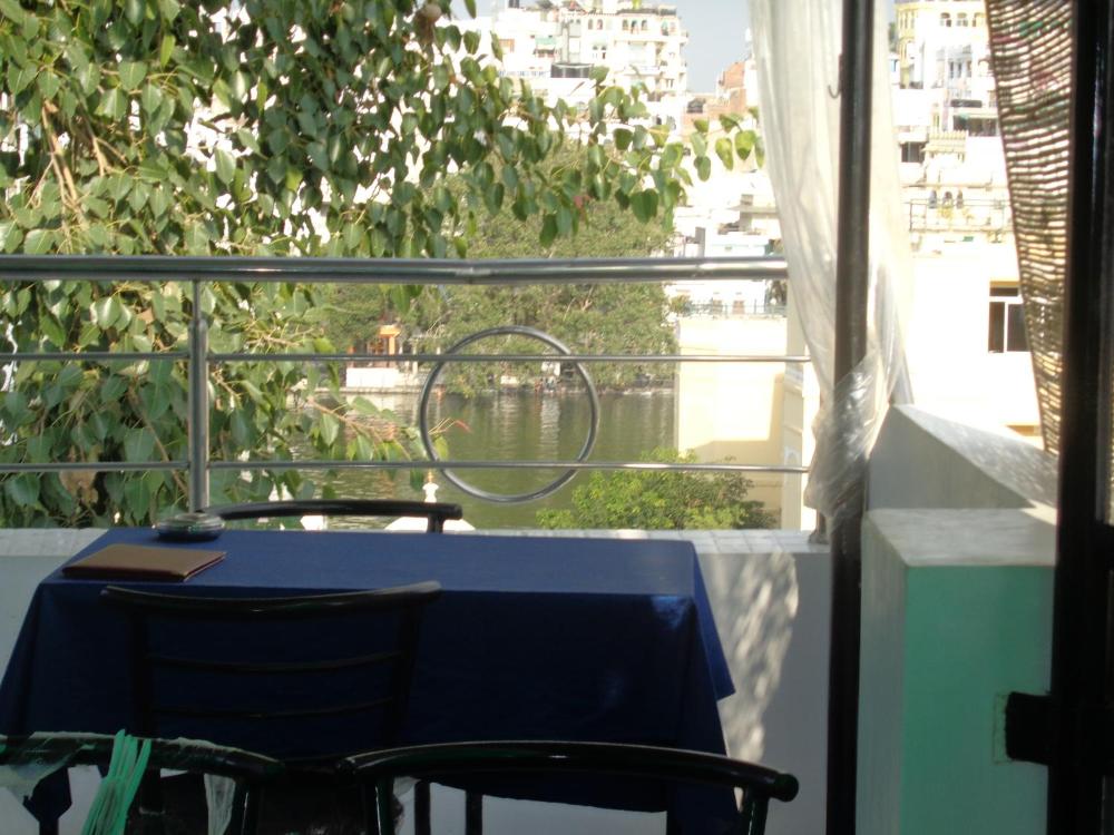 The Royal Lake View Villa