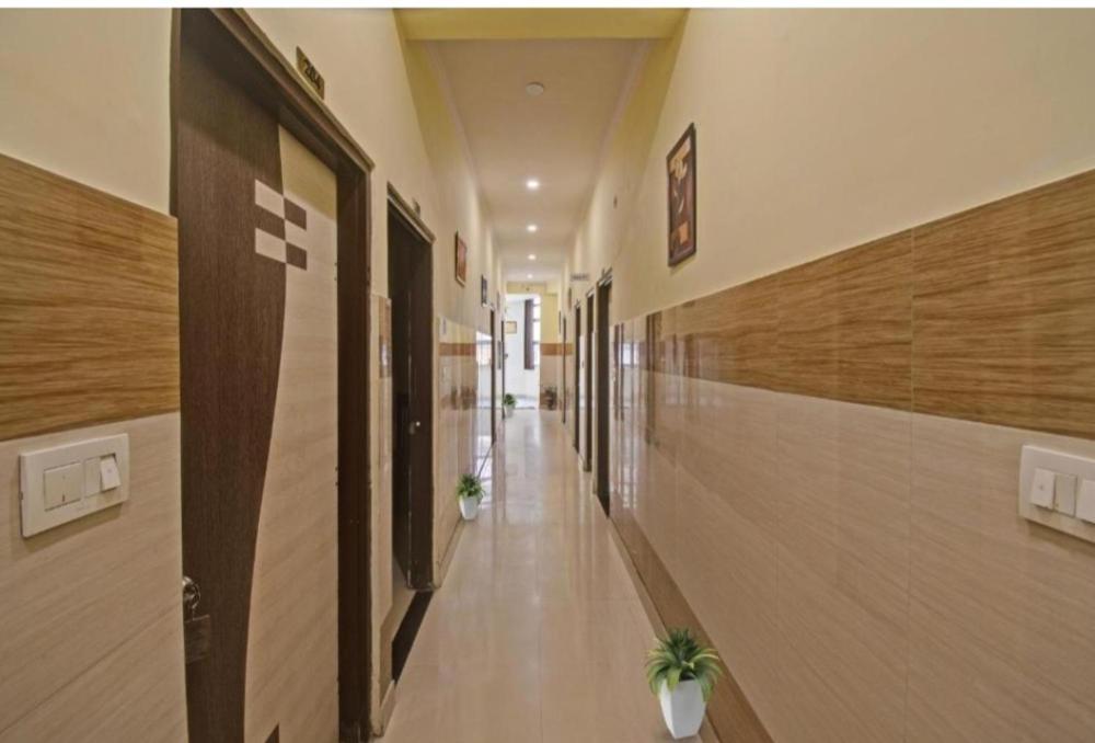 HOTEL AK VILAS - BEST BUDGETED HOTEL IN JAIPUR