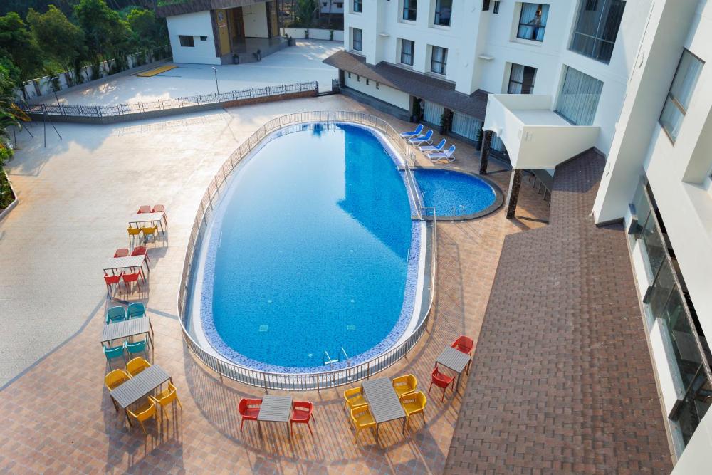 AJ GRAND ELITE HOTEL 
