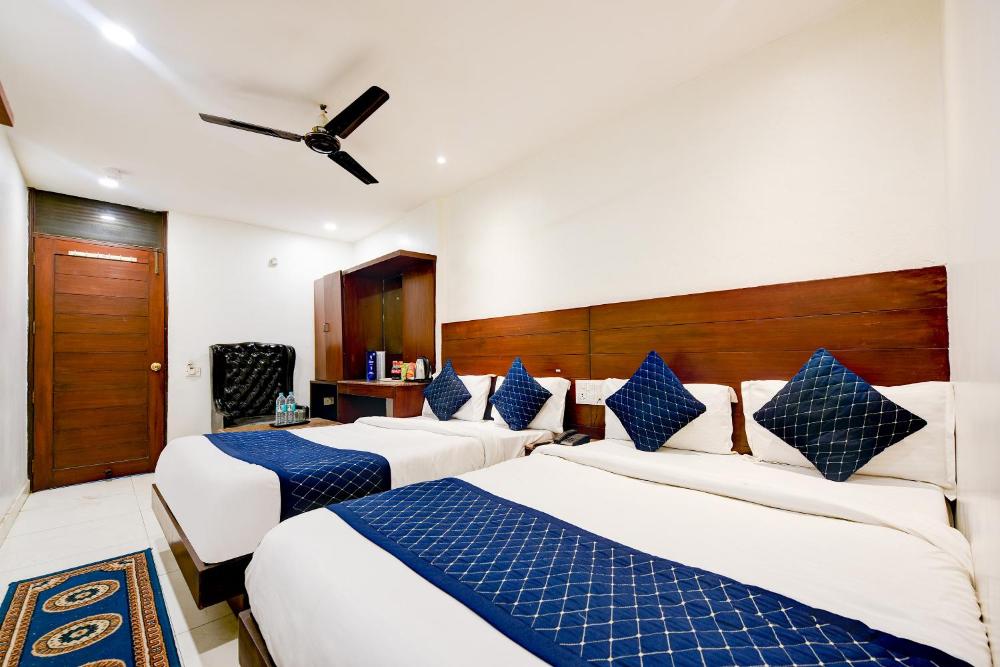Room image 3