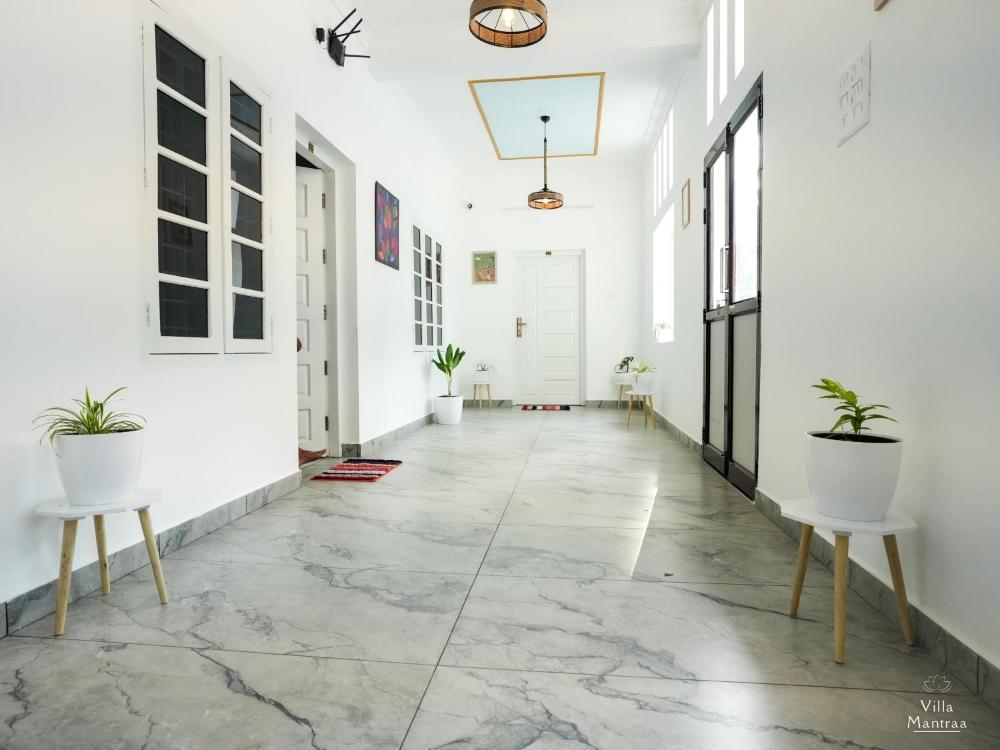 VILLA MANTRAA 