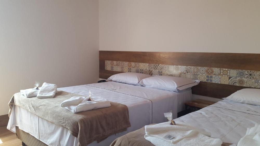 Room image 3