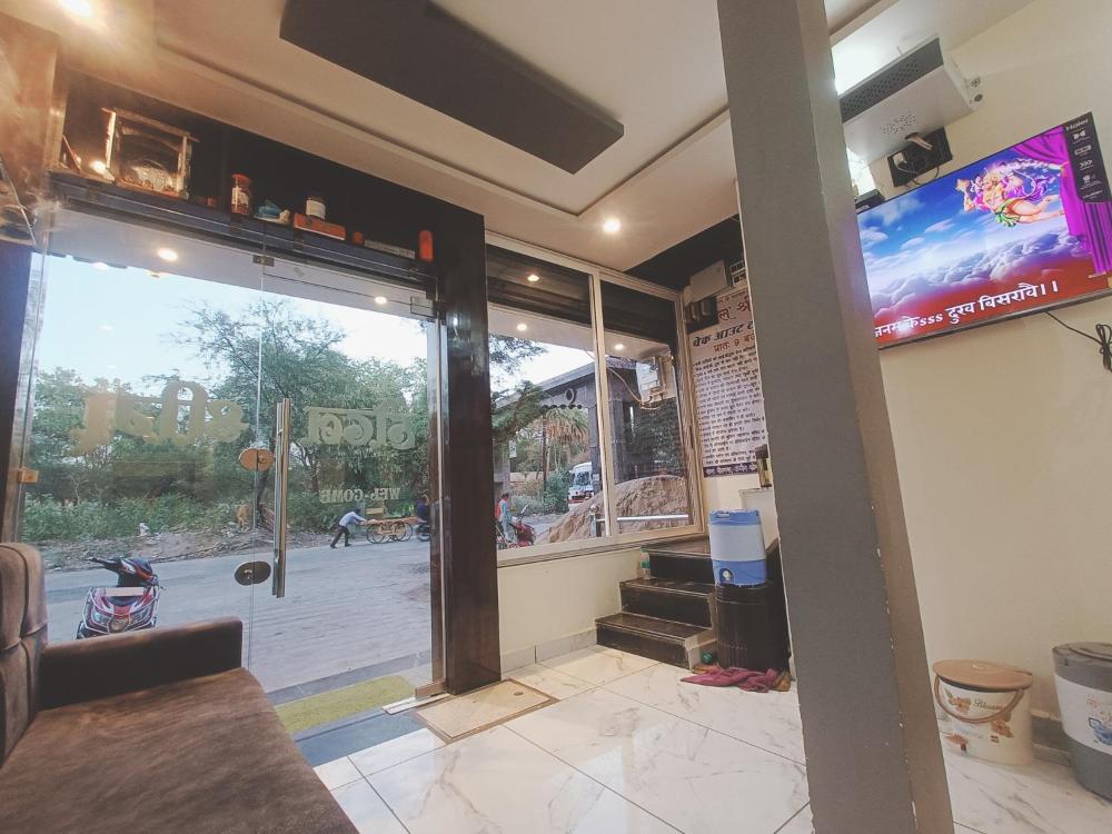Hotel Shreem,  Ujjain