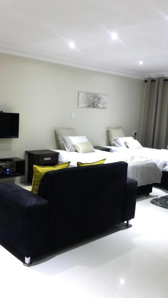 Heaven On Earth Guest House Prices Photos Reviews Address South Heaven On Earth Guest House Hotel And Room Photos