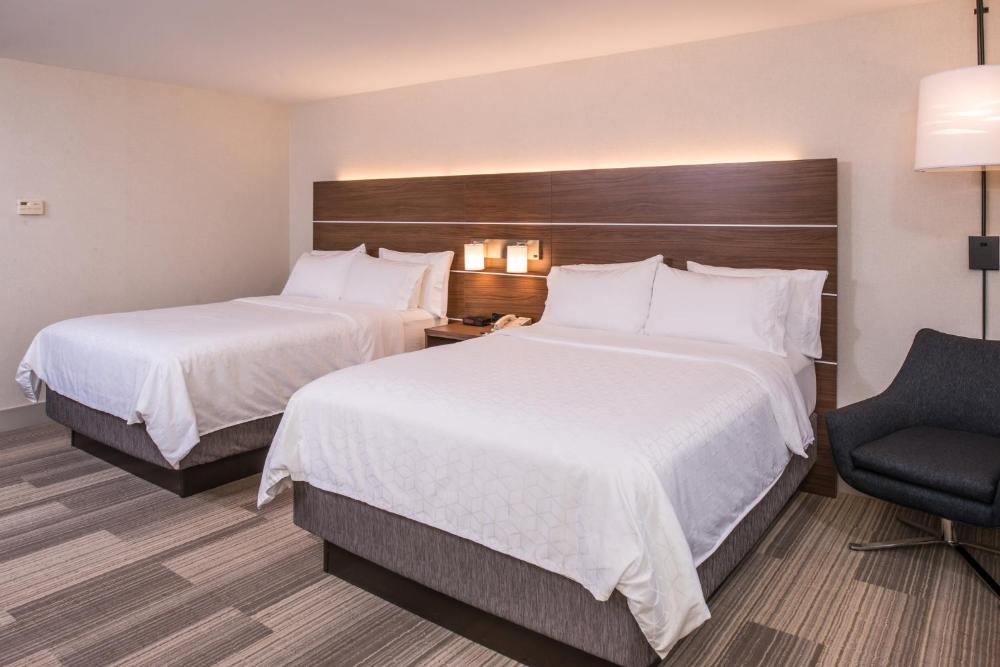 Room image 2