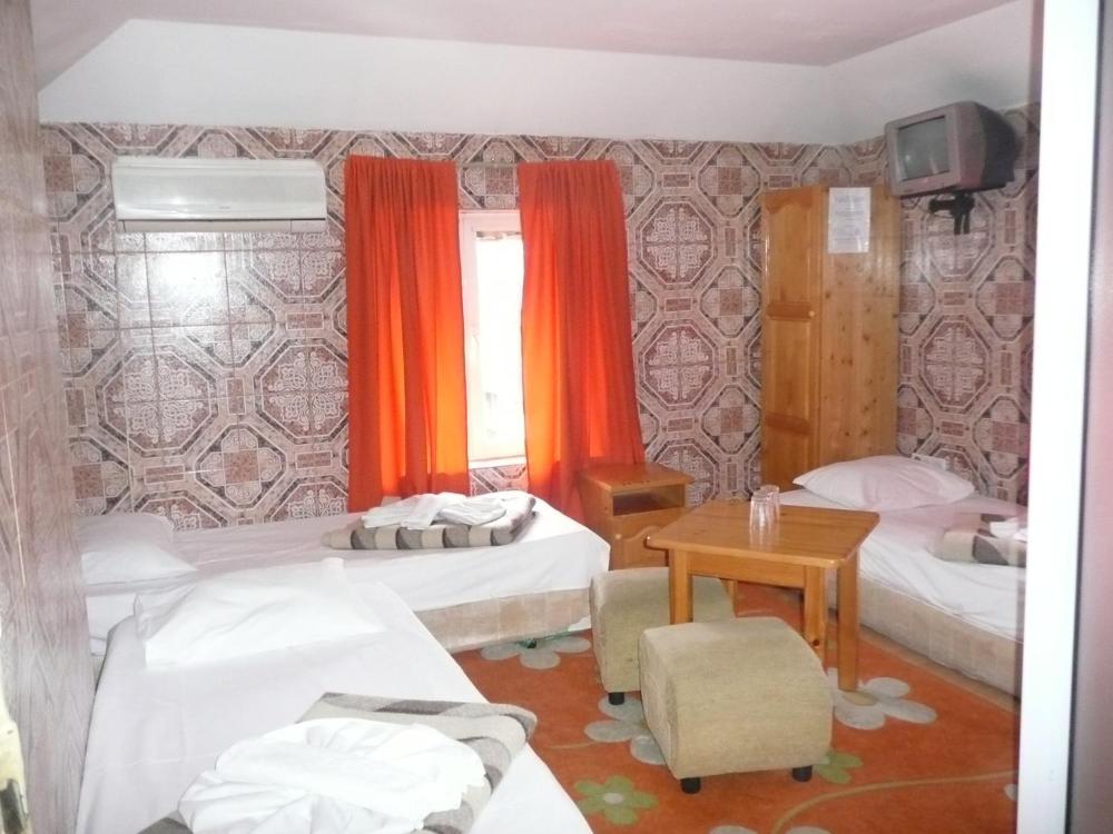 Room image 2