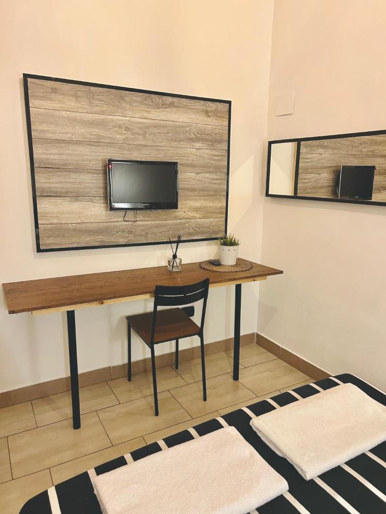 Room Image 2