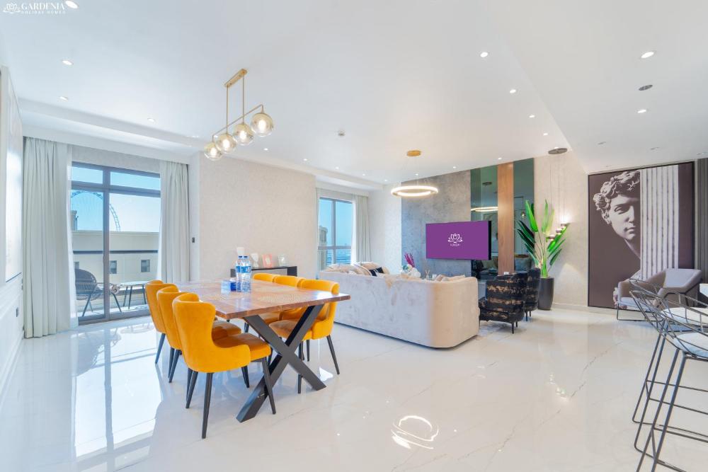 JBR Amwaj 4 , Upgraded Sea and Ain Dubai Views, 2m walk to Beach By Gardenia Suitse