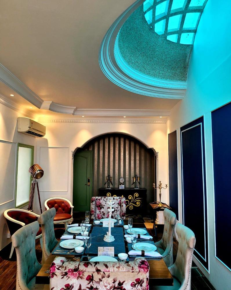 Victorian Elegance Luxury Stays