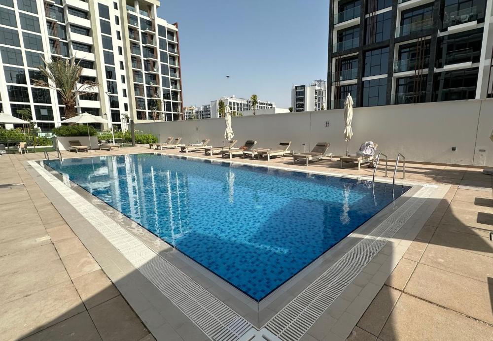 EasyGo - Unbeatable Deals on Urban Rentals in Riviera 16