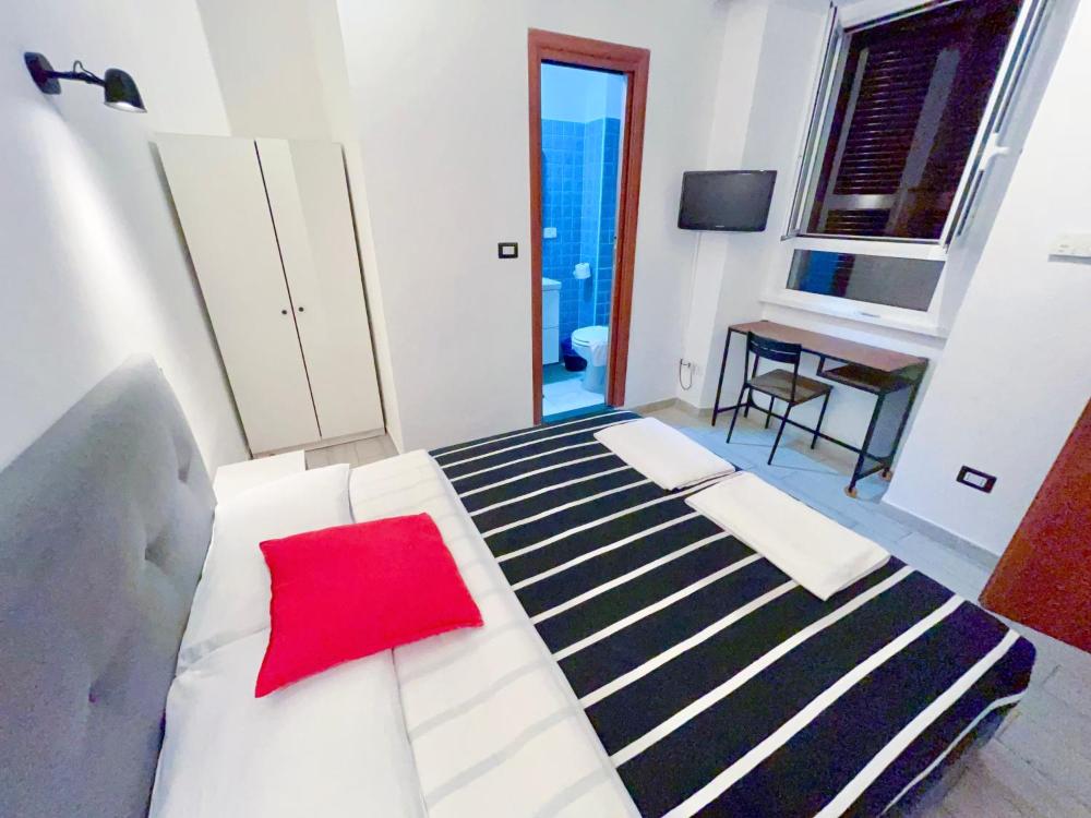 Room Image 5